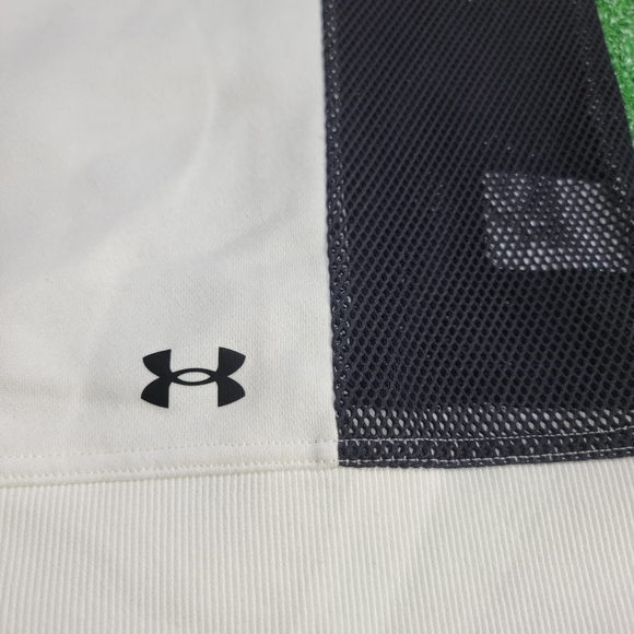 Under Armour Women's Sweatshirt Vented Mesh Sides Size Large White Black Loose - Picture 2 of 9